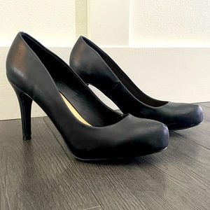 Black just fab heels 8.5